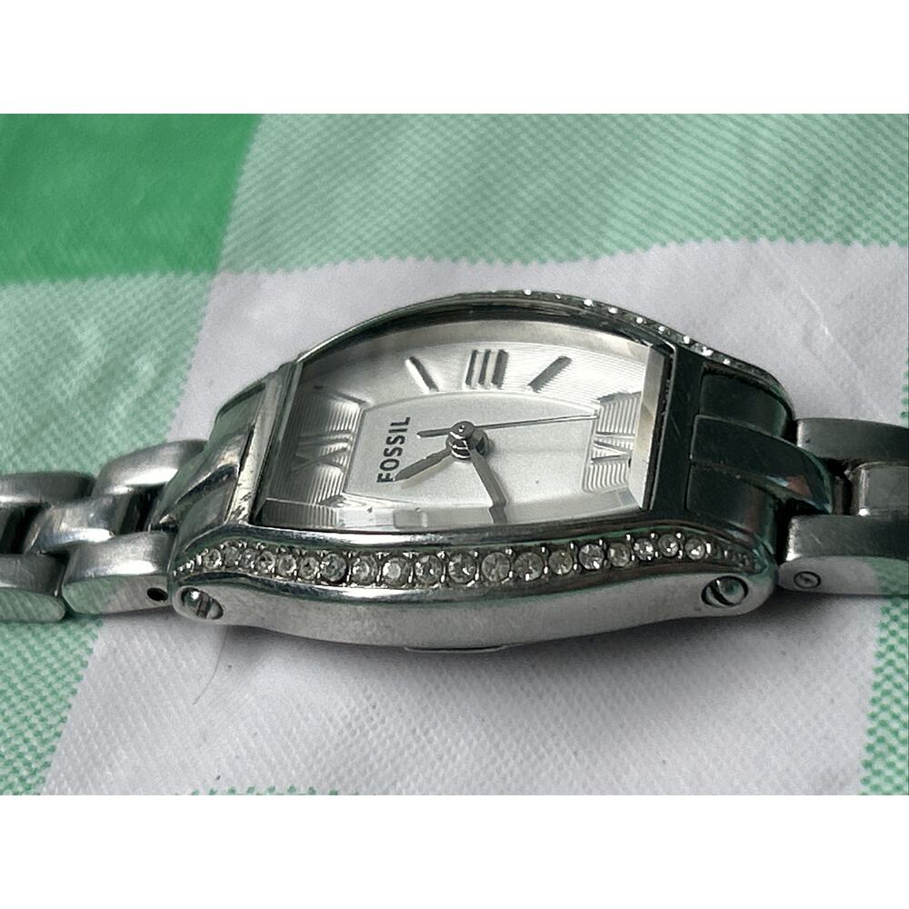 Fossil Silver Tone Rhinestone Embellishments Women’s Quartz Watch - Picture 9 of 11